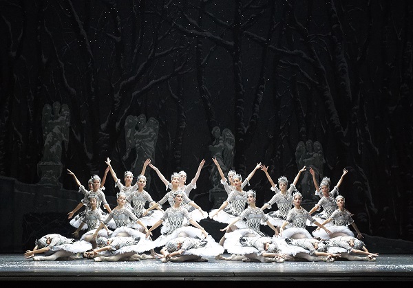20141128_102449_nussknacker7_c_wiener_staatsballett_michael_poehn_-_7_maly.jpg